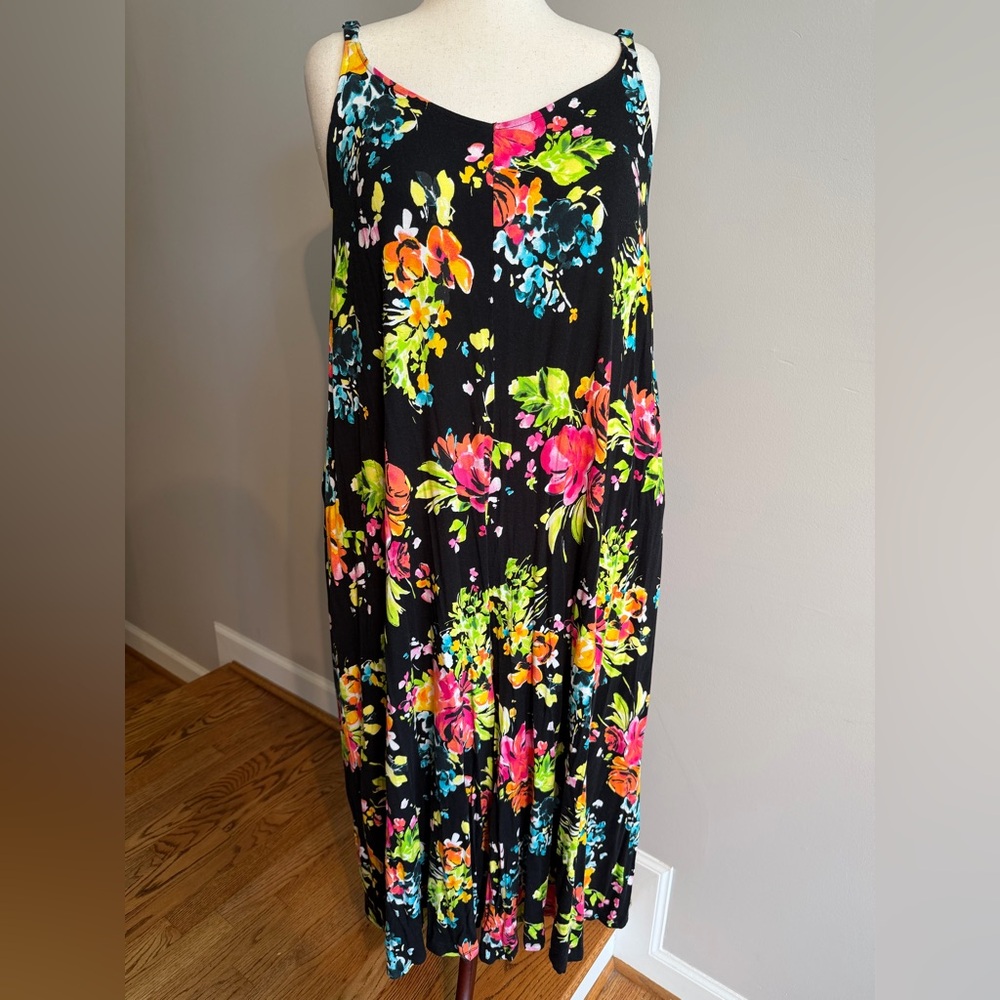 Torrid Black Multi Floral Culotte Romper - Torrid Size 3 (22-24, 3X)